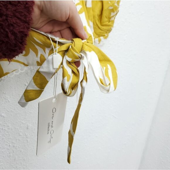 NWT One And Only Mustard Yellow Floral Prairie - Picture 9 of 9